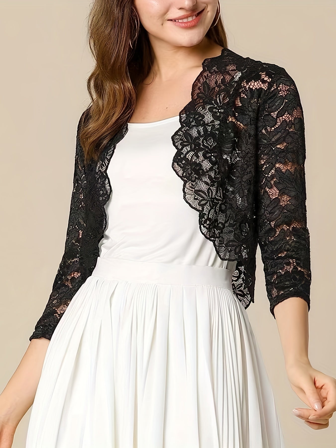 Halvgennemsigtig cropped cardigan med blomstrede blonder