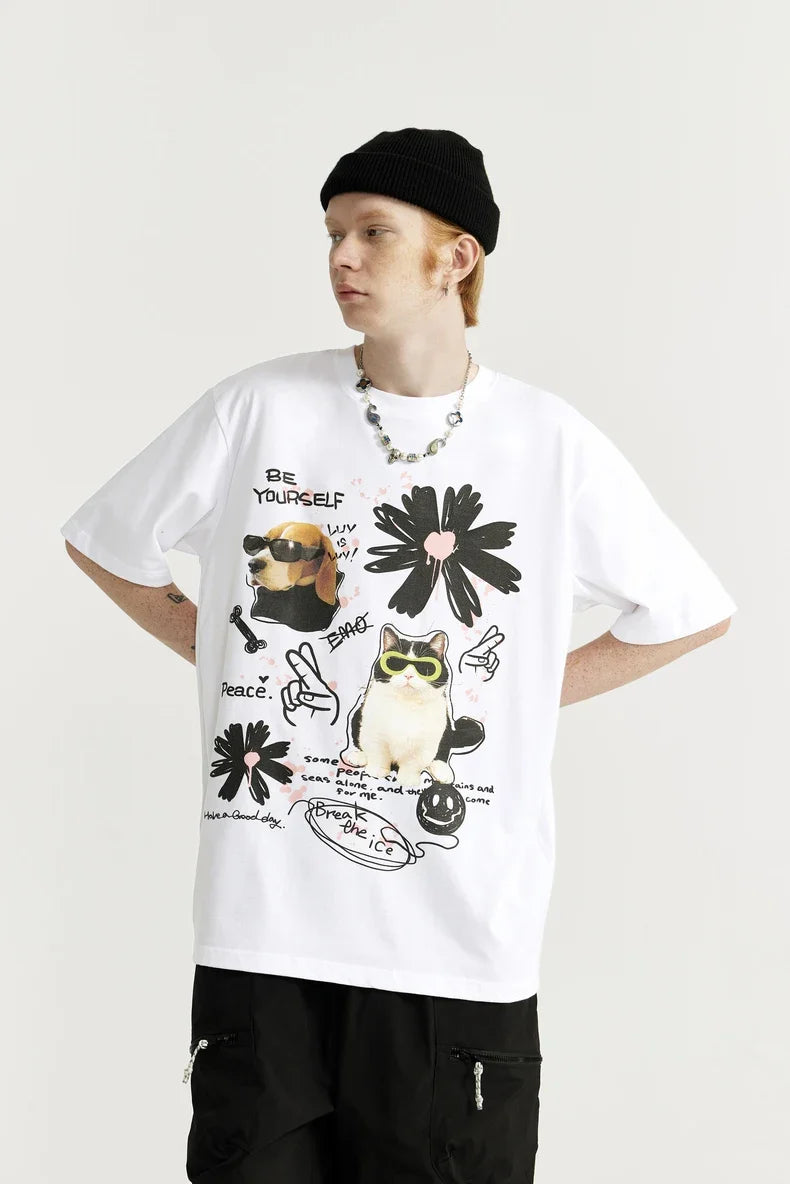 Graffiti T-shirt med hundetryk til katte