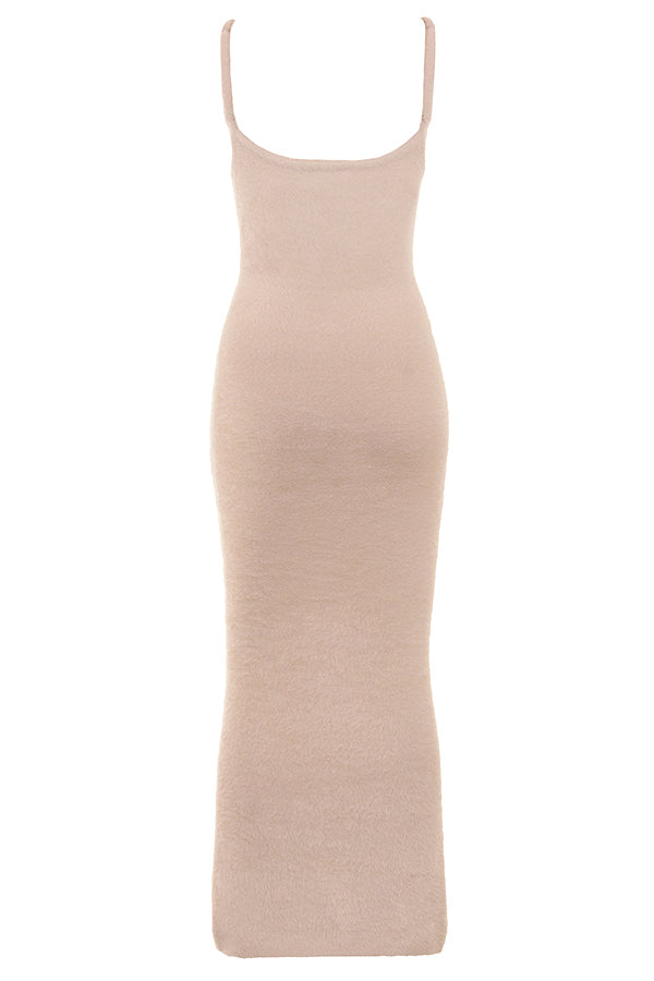 Blød fluffy strik cardigan med maxikjole