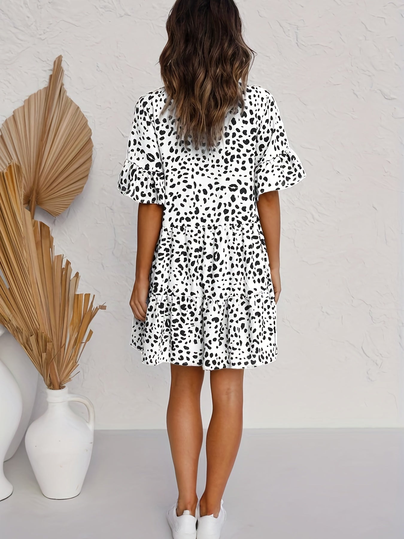 Lagdelt kjole med leopardprint