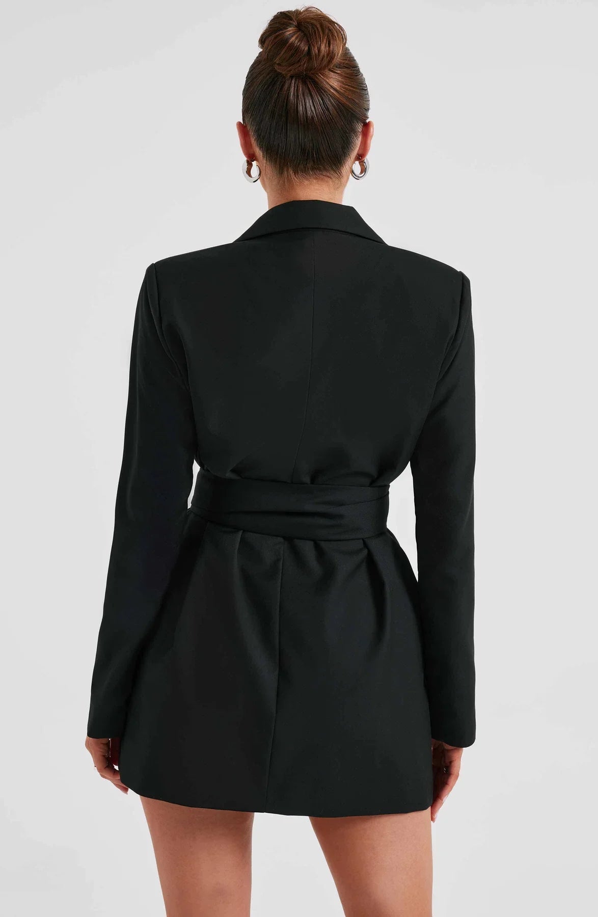 Elegant jakkesætskjole
